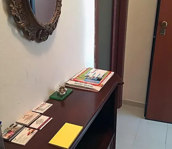 Alojamento de Acomodação e Pequeno-almoço Caricia Alghero